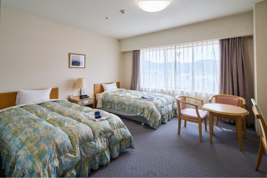 西脇ロイヤルホテルペア宿泊券（1組2名）