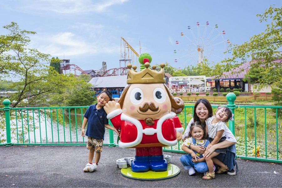 東条湖おもちゃ王国キングフリーパス（大人・小人1組2名）